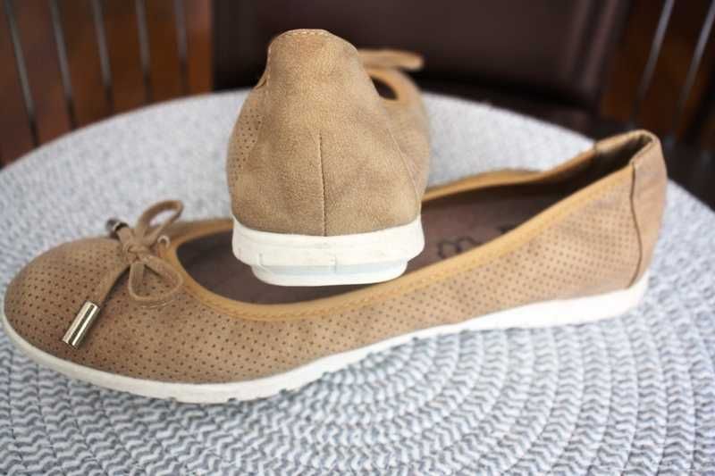 Sabrinas bege em Pele LAPIERCE tamanho 37