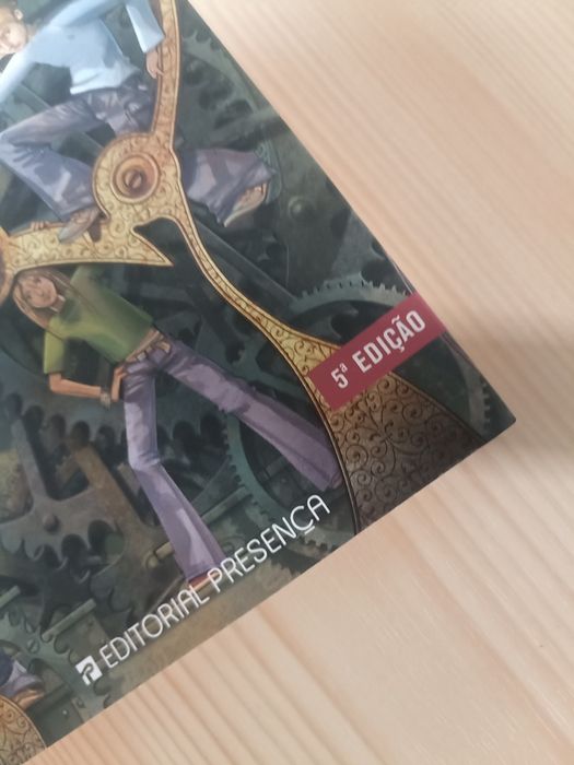 Livro: A casa dos espelhos