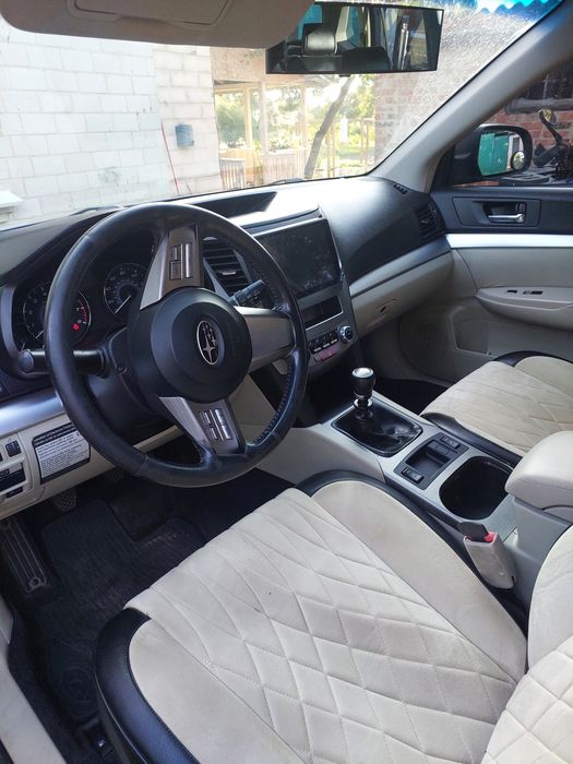 Срочно продам subaru outback