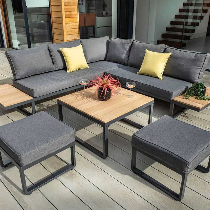 Садові меблі, крісла та дивани на терасу. Диван, крісло, стіл