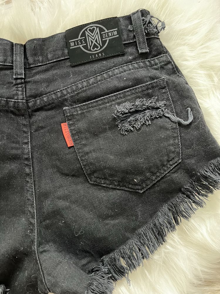 Spodenki szorty wysoki stan S Miss denim postrzepione 100% bawelna
