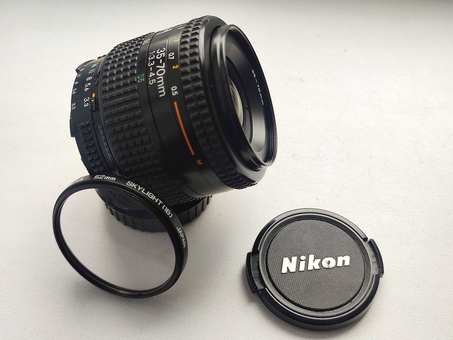 Об'єктив Nikon AF Nikkor 35-70mm f/3.3-4.5 mkII