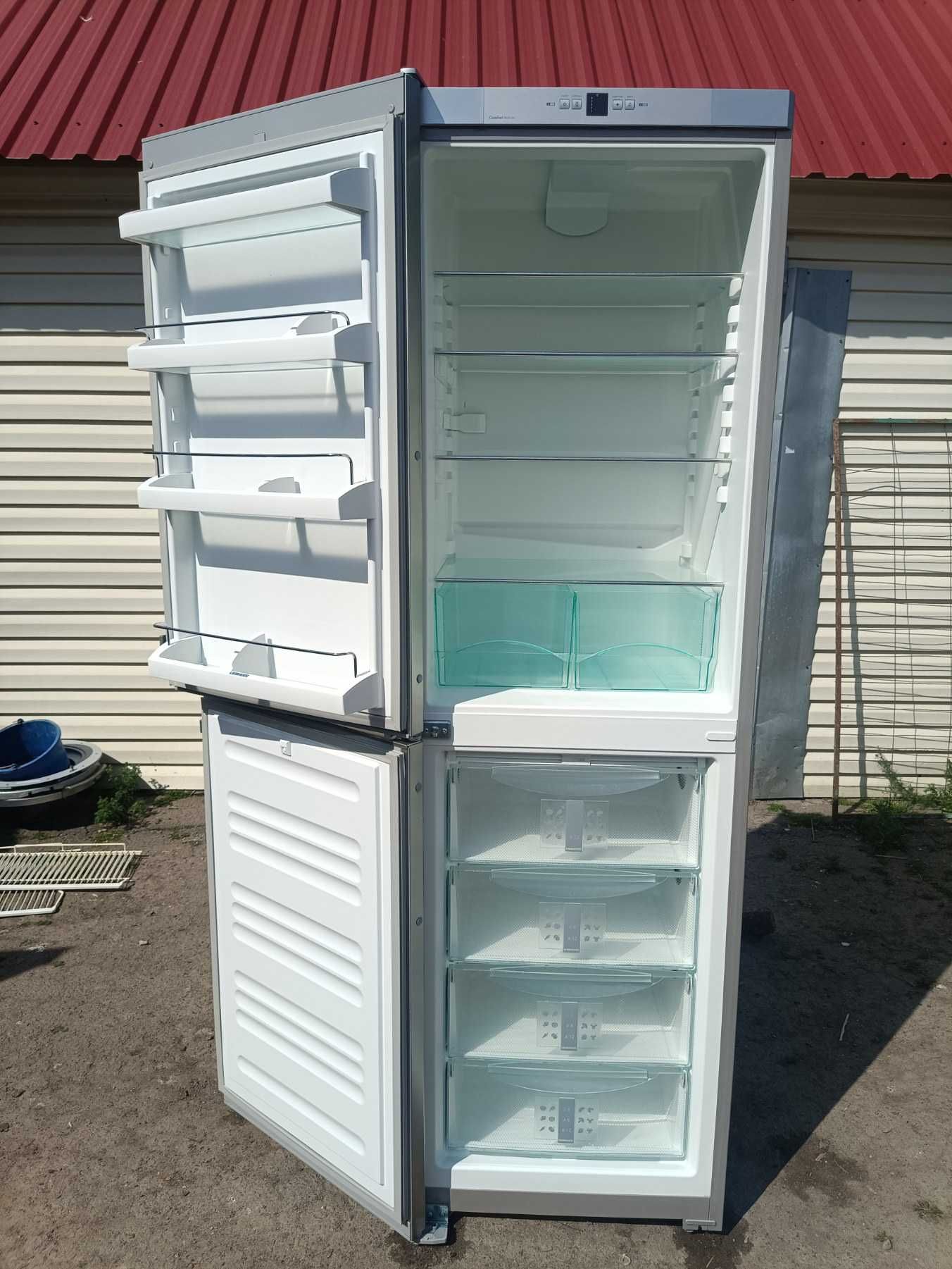 Холодильник Liebherr 2m дуже Гарний
