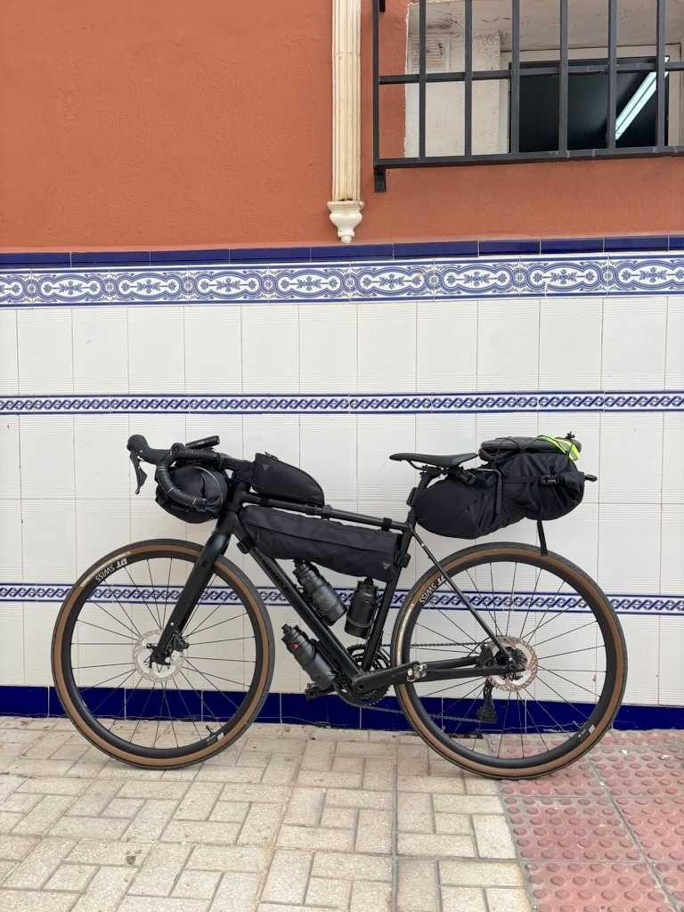Zestaw toreb biketouring bikepacking Topeak Lezyne