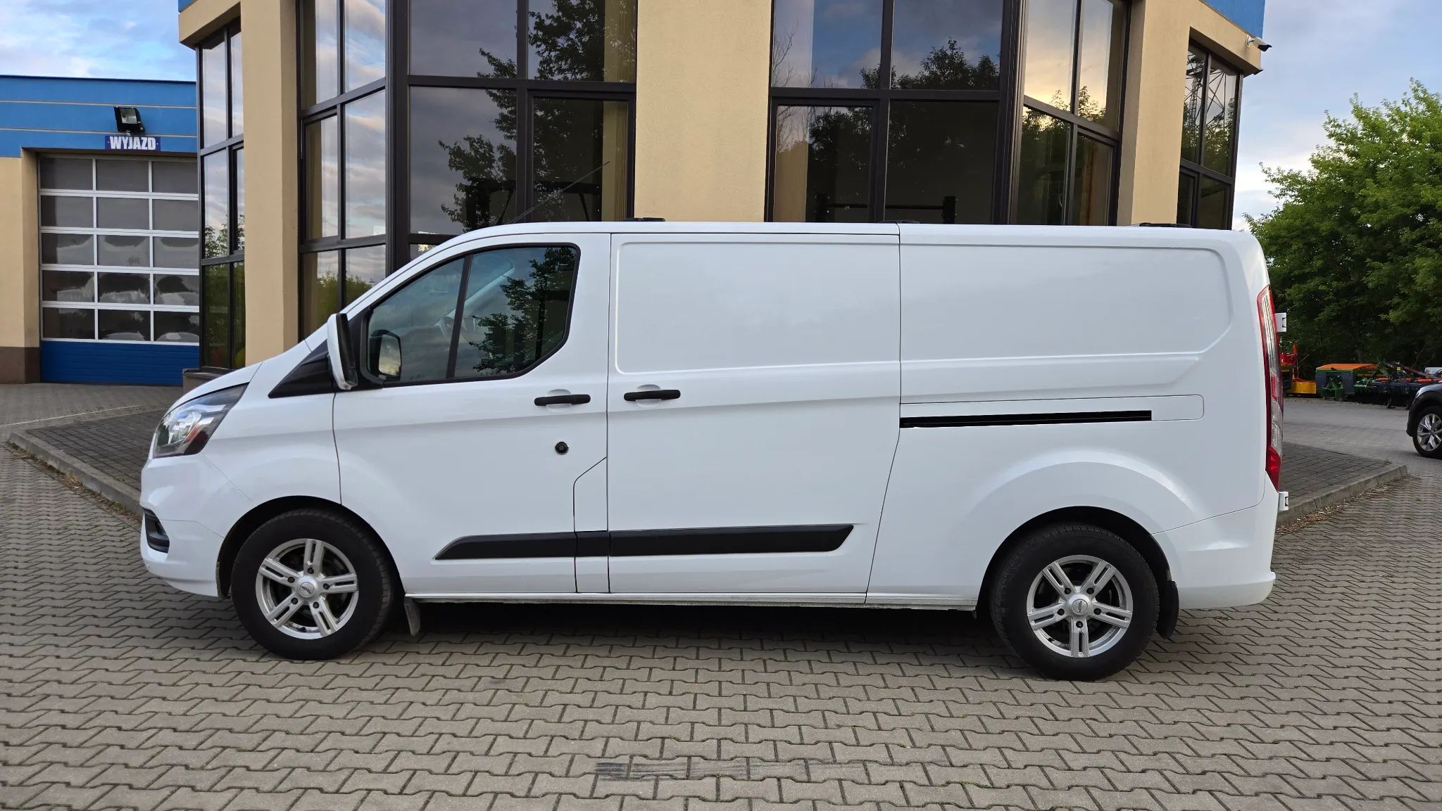 Ford transit custom  FV 23% , Apple Carplay , Led Webasto Long 2xDrzwi
