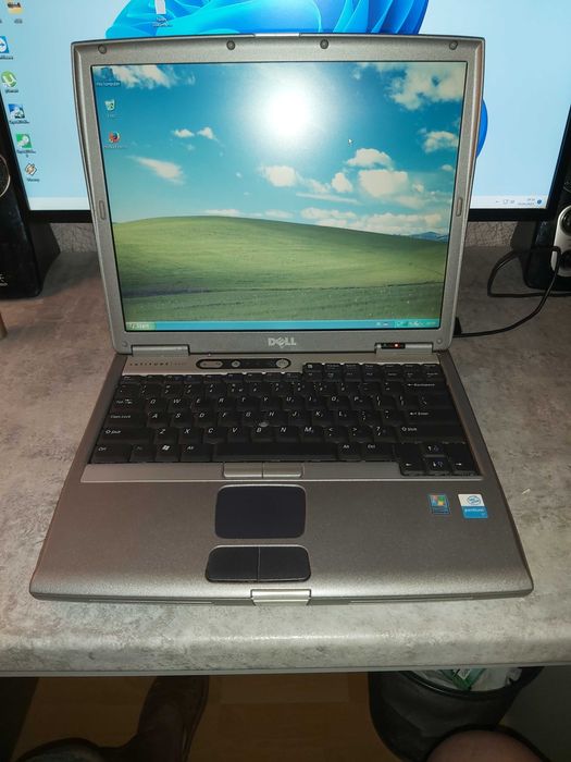 Laptop Dell D600