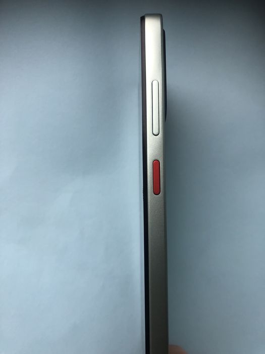 Продам талефон ZTE Blade A35