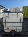 Zbiornik pojemnik na wodę mauzer 1000L używany