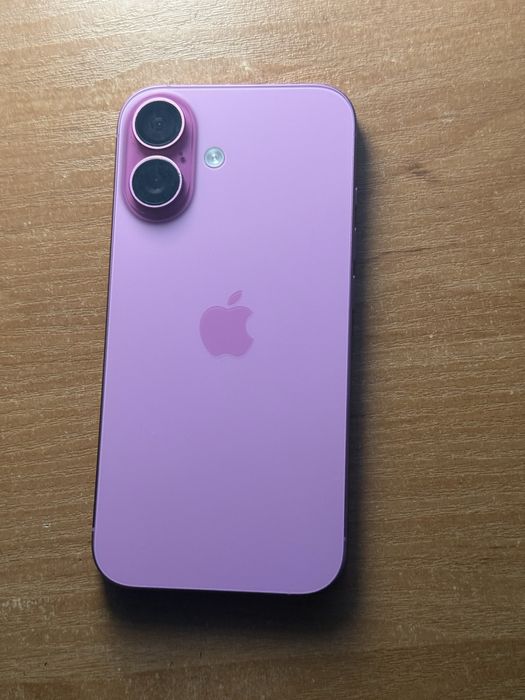 Iphone 16 128GB 100% baterii.