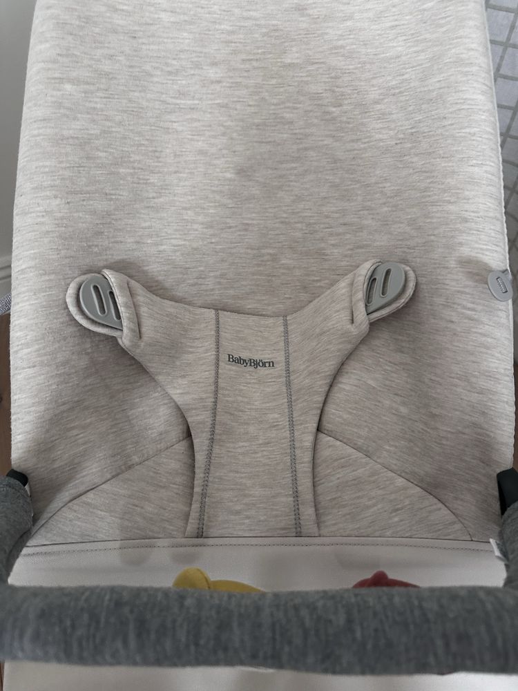 BABYBJORN - leżaczek BLISS 3D Jersey - Jasny Beż