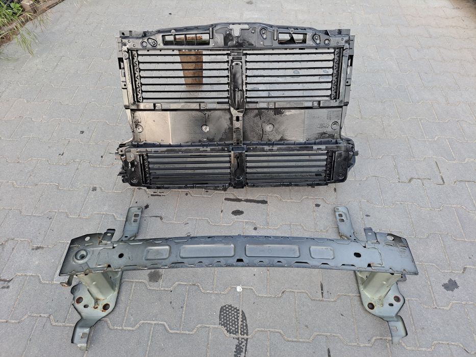 Ford Kuga MK3 III belka przód * pas przedni * Żaluzja * oryginał