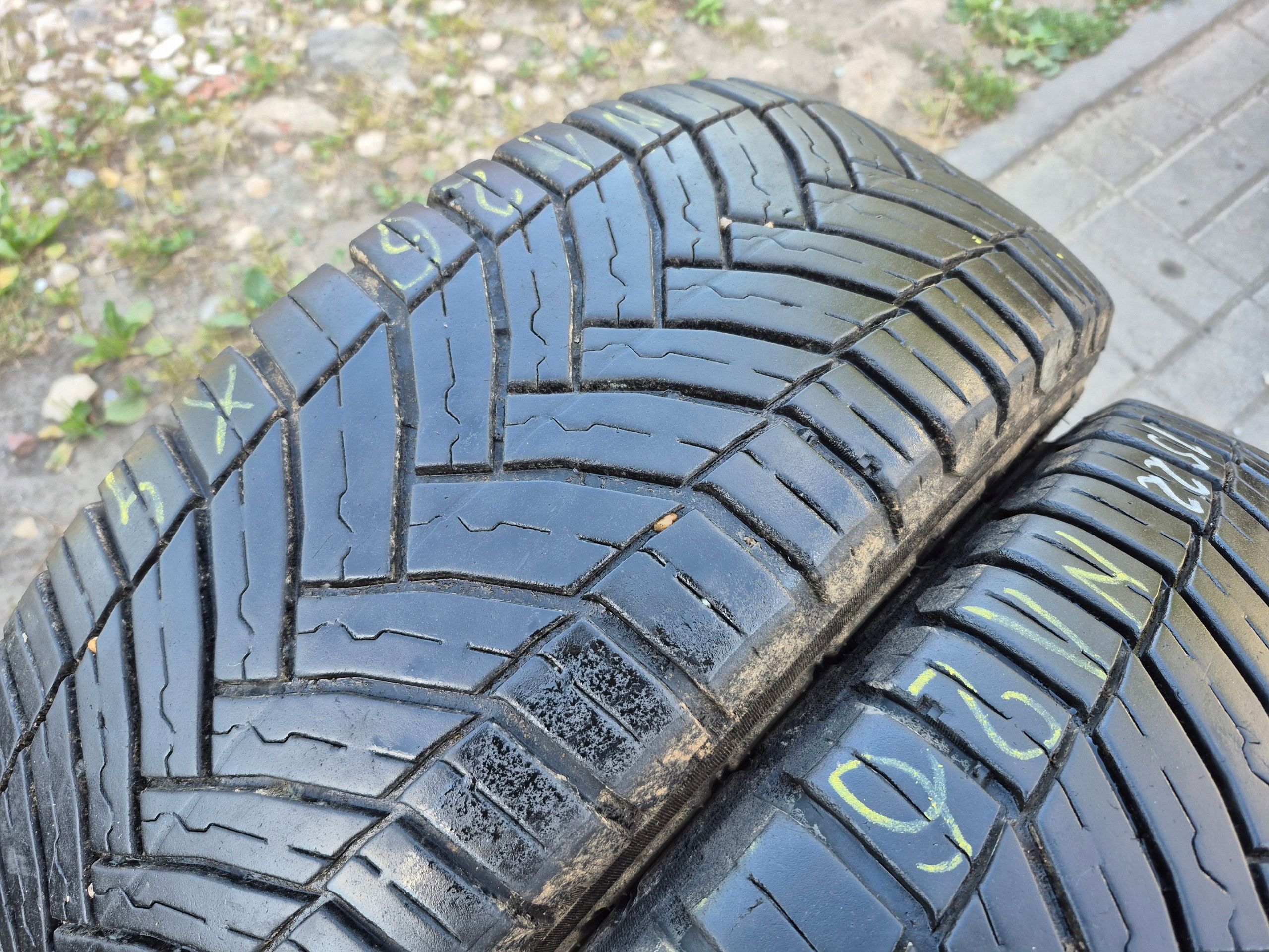 Michelin Agilis Crossclimate 215/65R16C 109/107 T 22R 4X