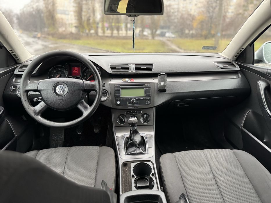 Продам Volkwagen Passat B6 1.9 дизель