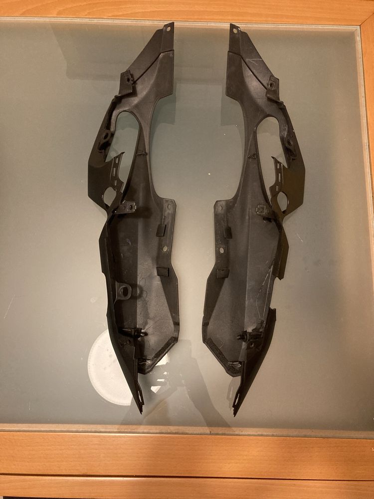 Carnagem Yamaha Mt07 com furos para top case