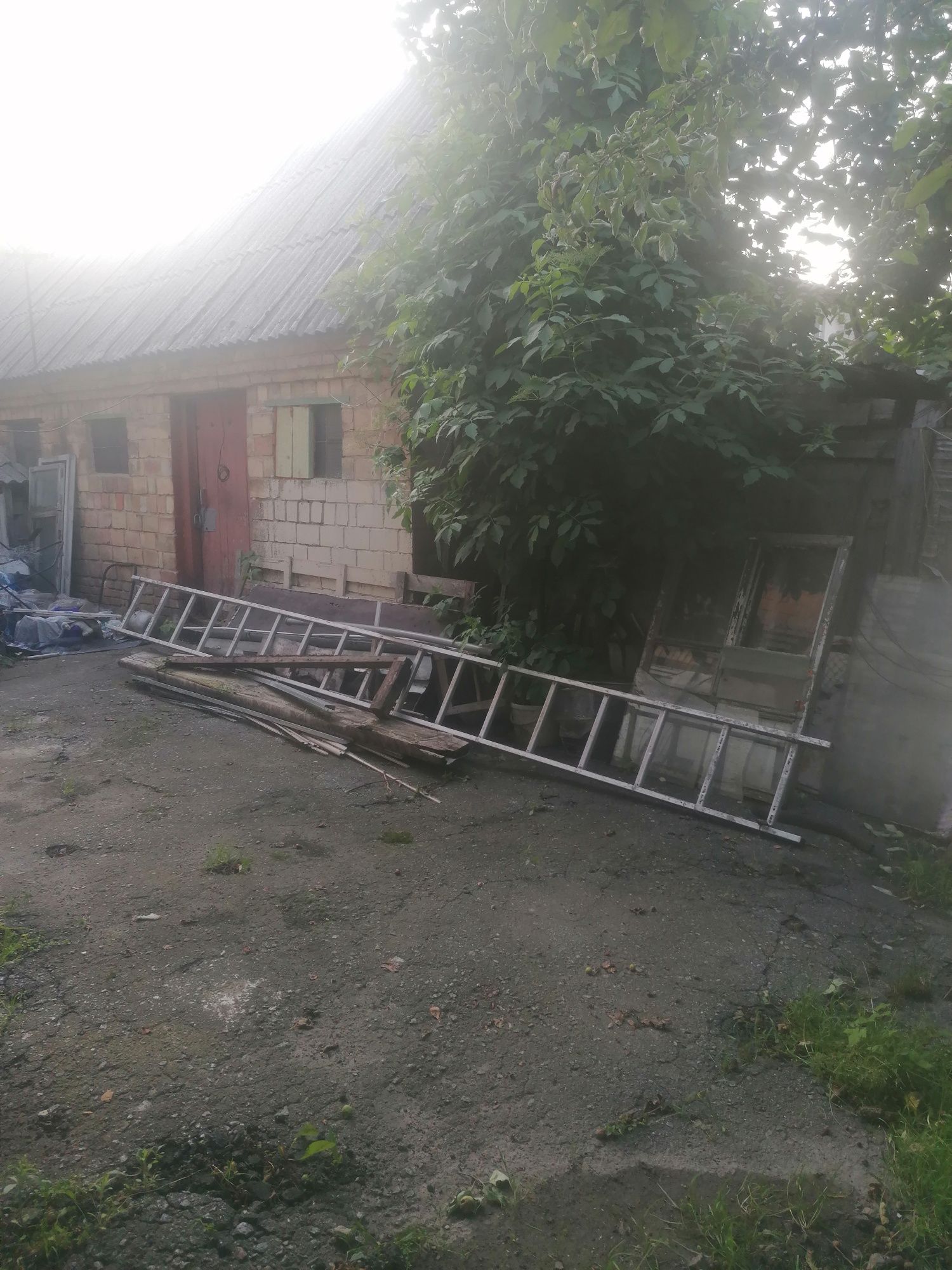 Продам свій будинок в центрі, у с. Крюківщина Київська обл.