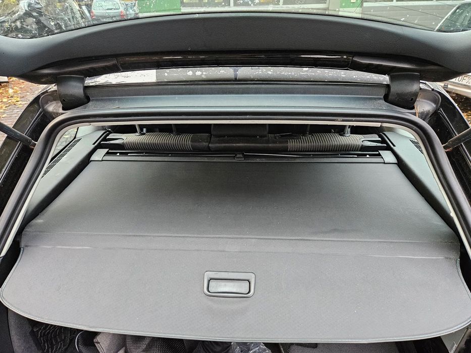 Audi A4 B7 Avant kombi roleta półka bagażnika