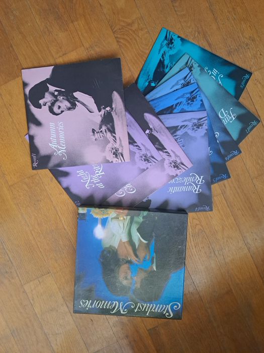 Caixa “Stardust Memories” – Coleção com 8 Vinis (Autumn Memories, Alwa