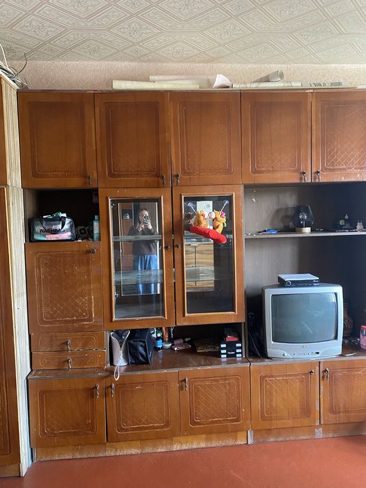 «Стенка для дома или дачи. Самовывоз. 1000 грн»