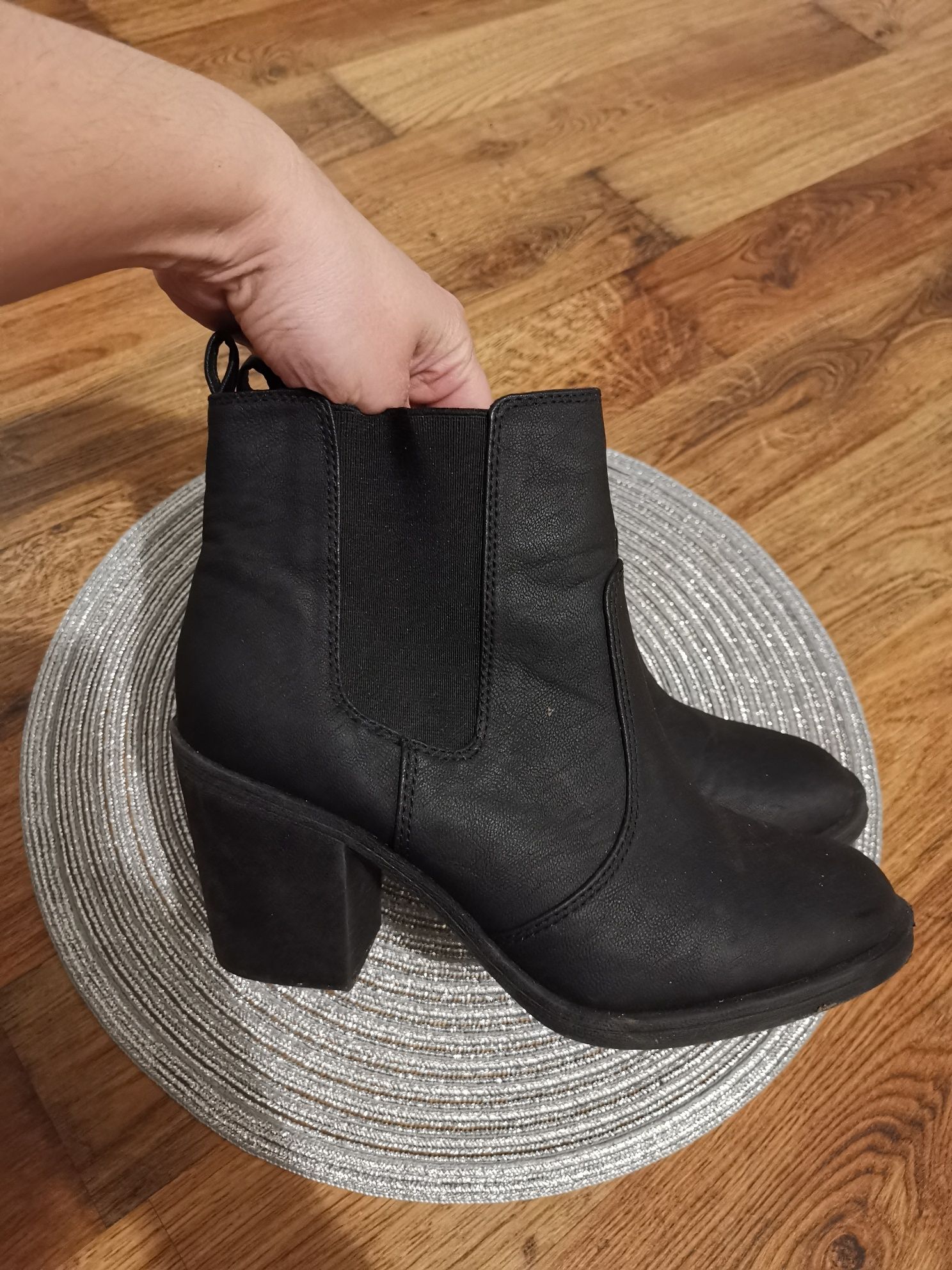 Botki wiosenne czarne damskie 38 H&M