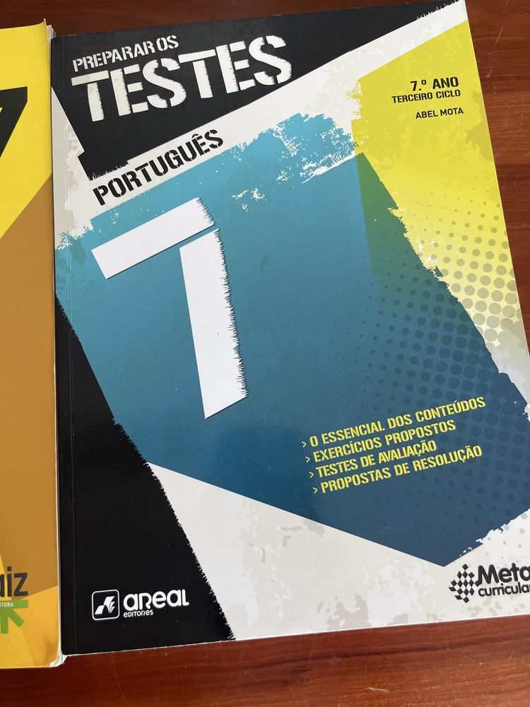 Livros de apoio de portugues de 7.ºano