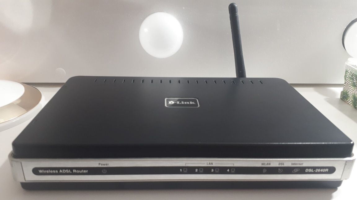 Router d-link dlink dsl-2640R