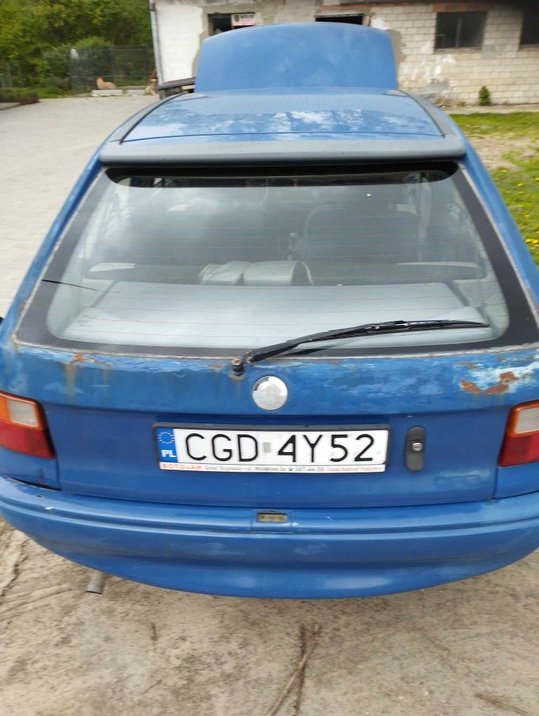 Opel Astra 1993r benzyna