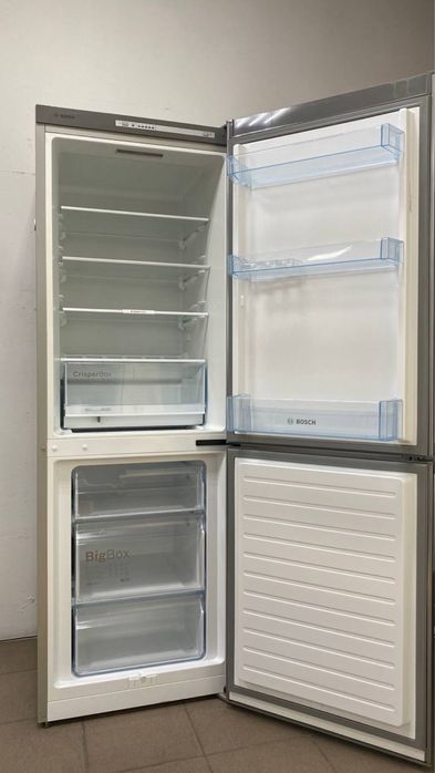 Холодильники з Європи бу Liebherr CBnes 2323