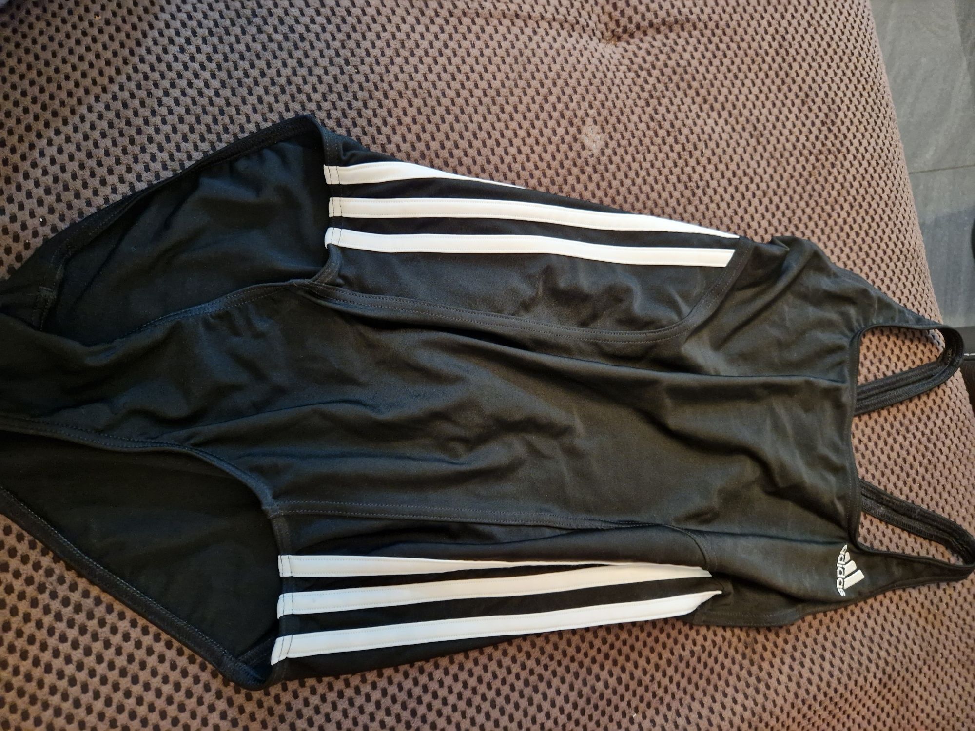 Kostium sportowy Adidas