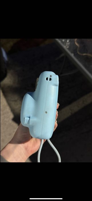 Полароїд Instax 11