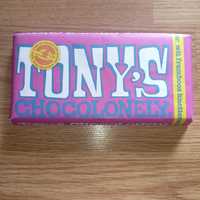 Tony's chocolate biała czekolada z malinami i strzelającym cukrem