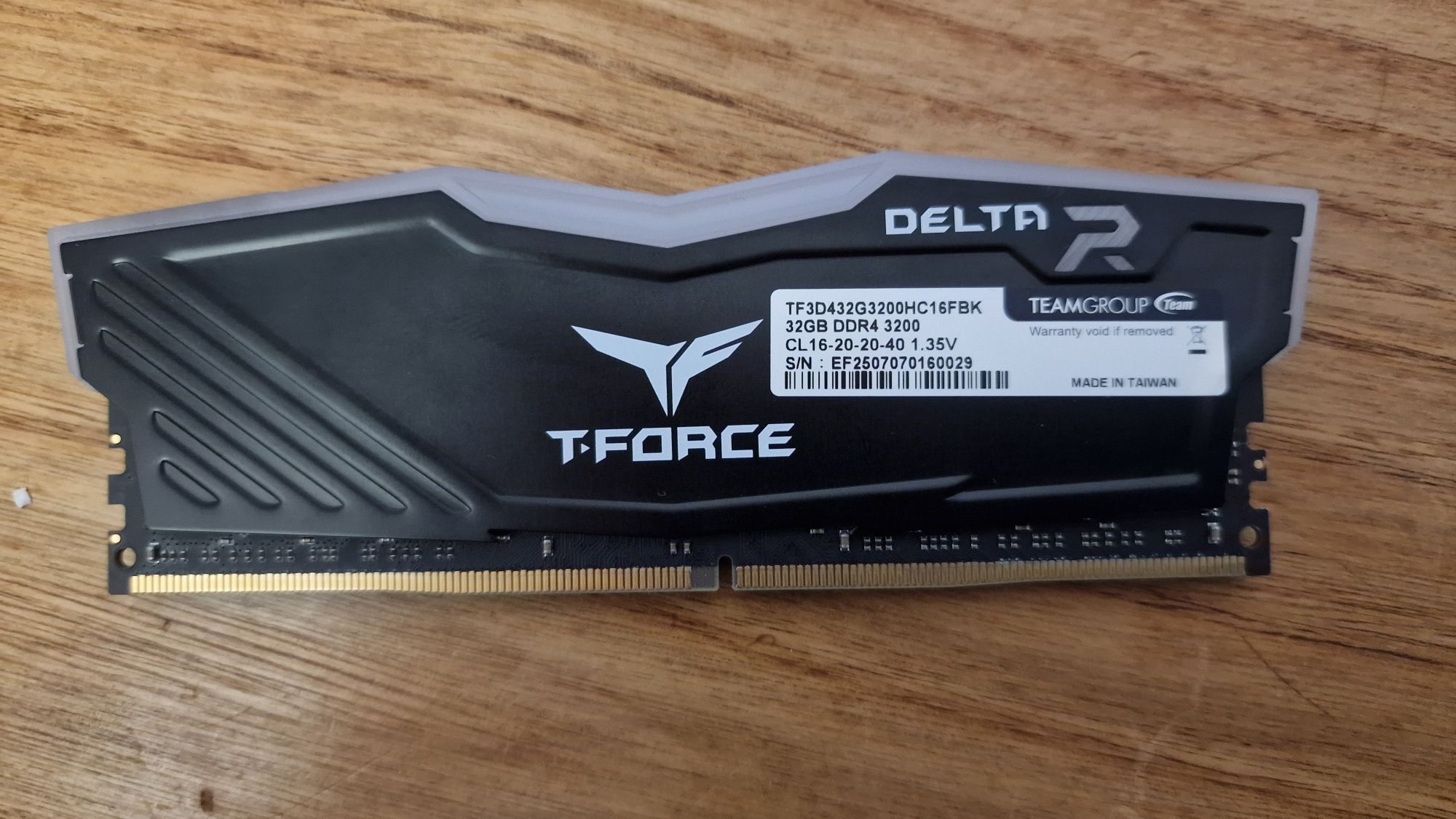 Memória RAM 40gb DDR4 RGB