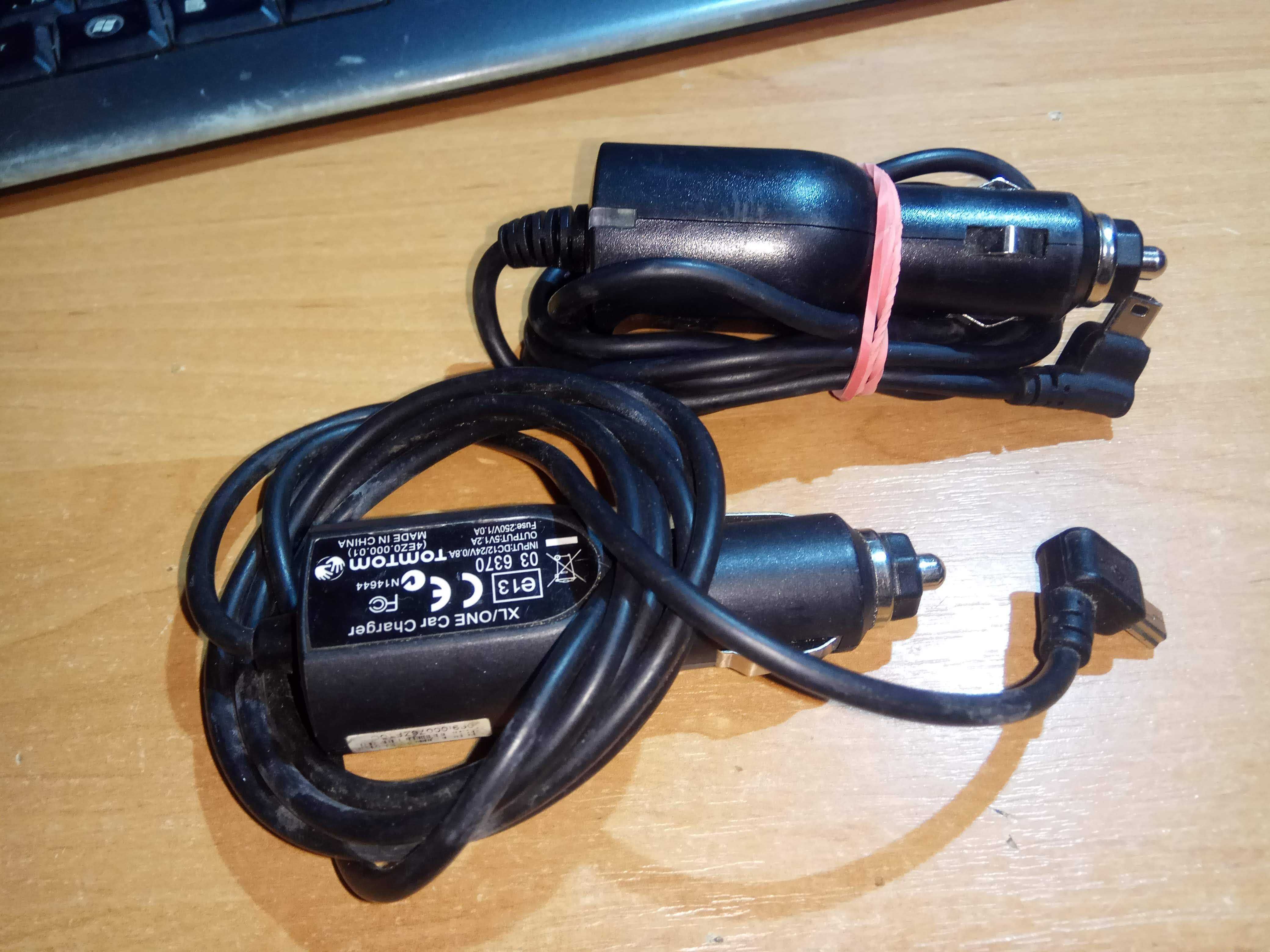 Зарядний блок в прикурувач 12V на 5V 1A Mini-USB для навігатора DVR