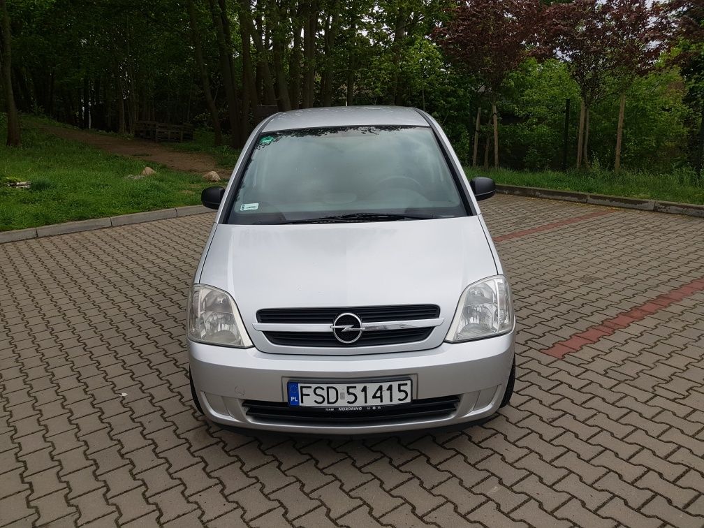 OPEL Meriva 1.6 8v / benzyna /  2003 rok /