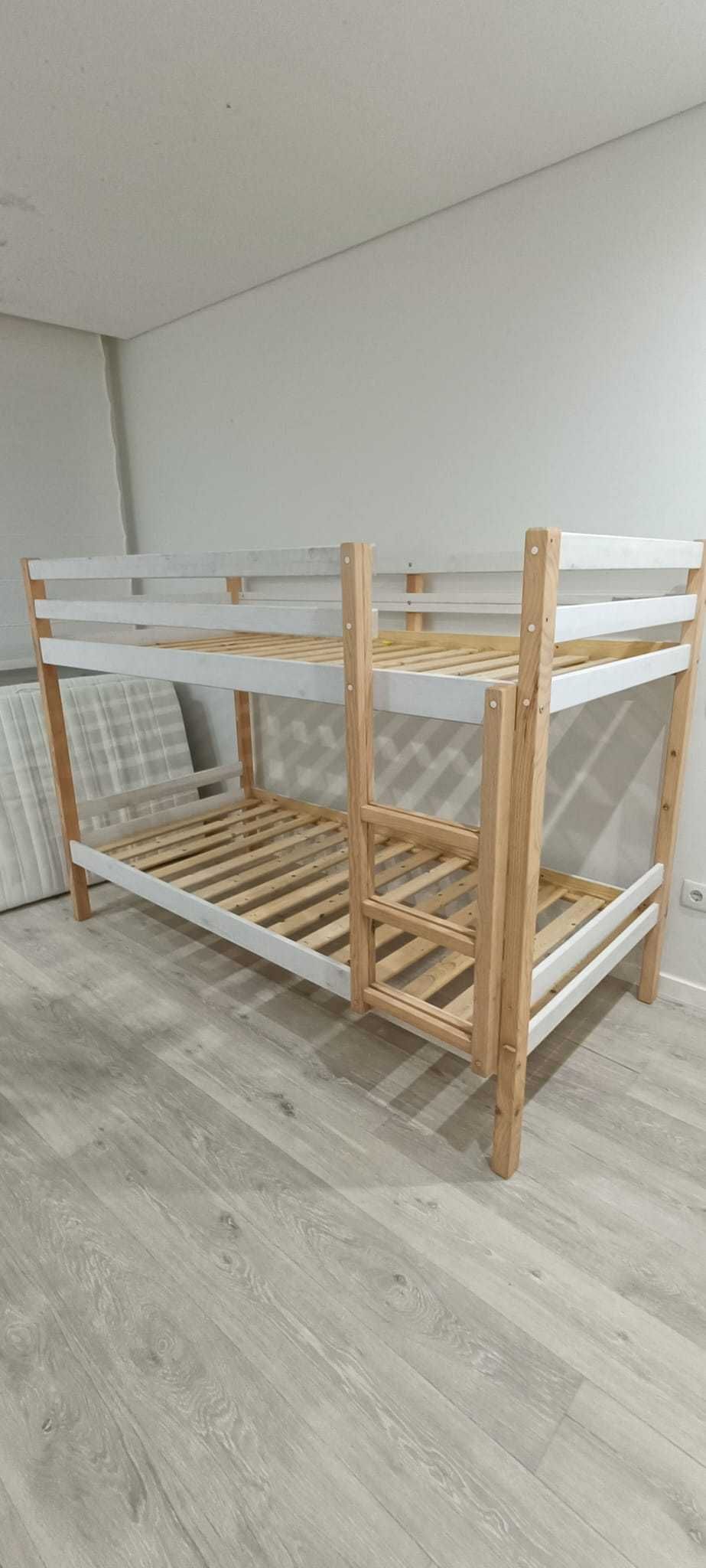 Beliche JUMPER 8K 90x190 cm em pinho – branco e natural – Conforama
