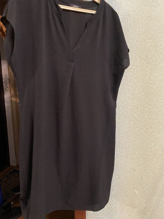 Віддам речі 44-46р