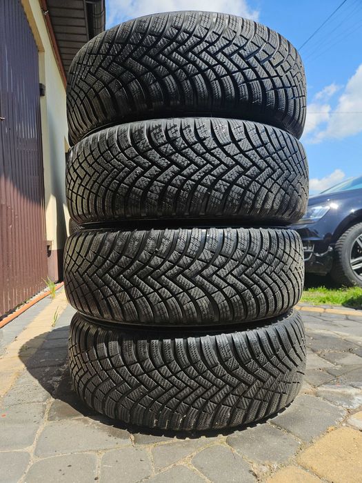 Opony Zimowe 205/55/16 Hankook Winter Icept rs3 z 2024r_bieznik ok 8mm