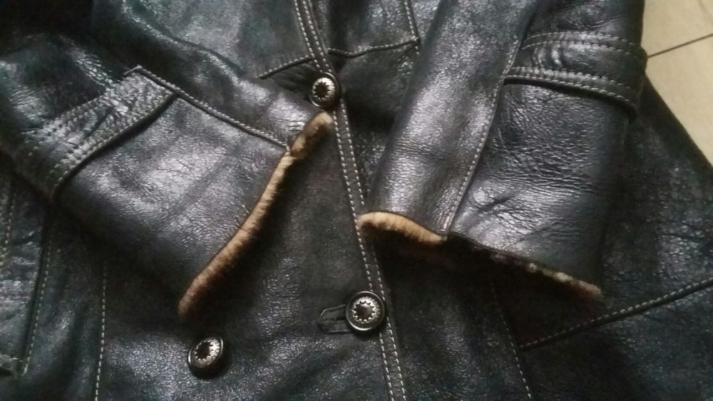 Дубленка натуральна р М-Л, кожух