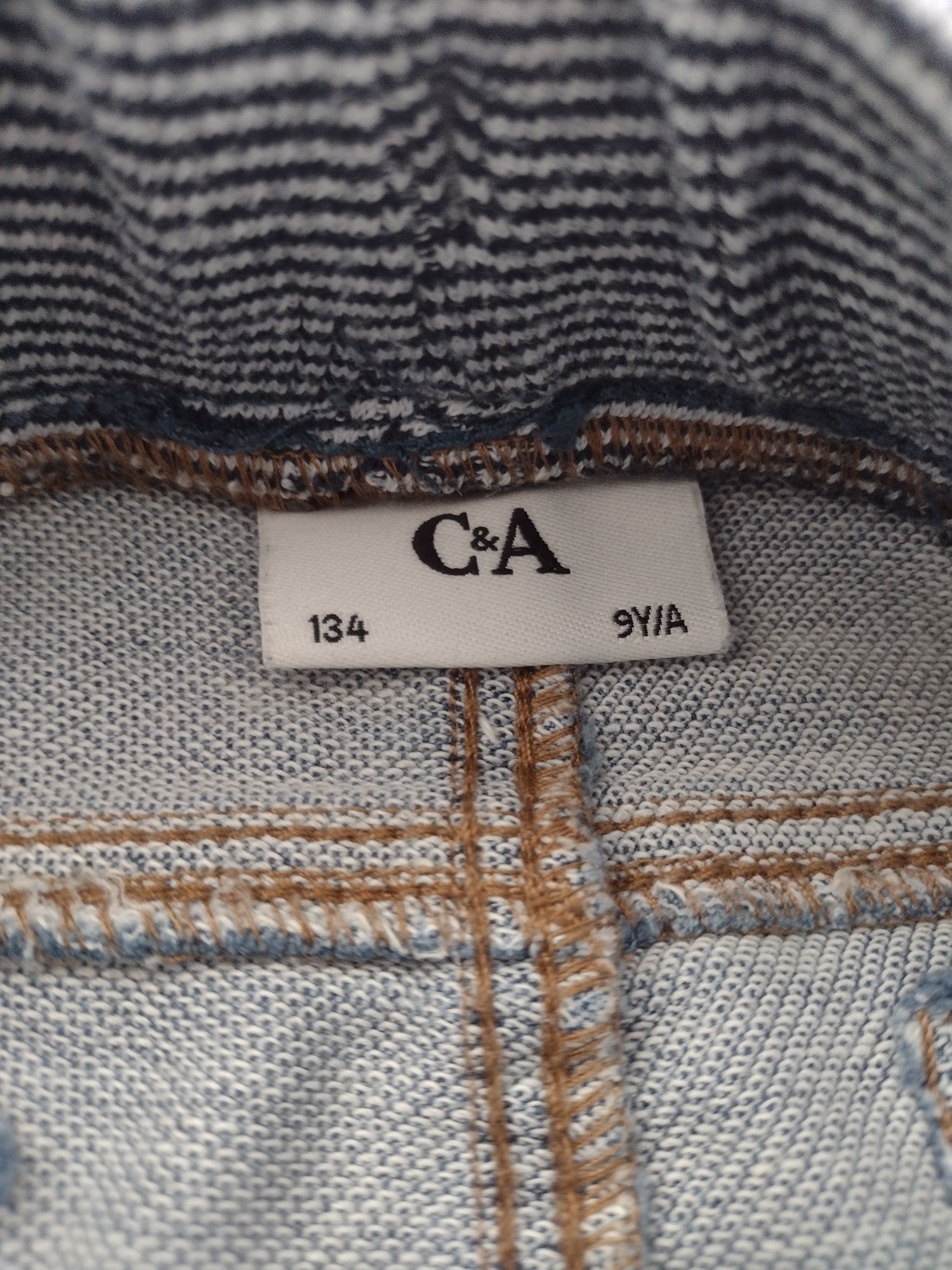 Spodnie jeansy 134 C&A