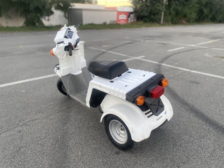 Скутер 4Т Honda Gyro X