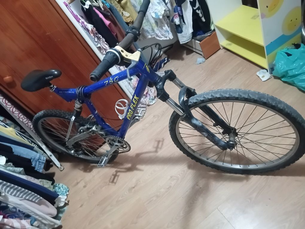 bicicleta nova pronta a andar