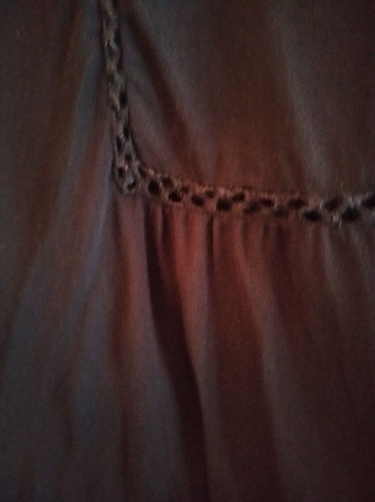 Sukienka firmy Massimo Dutti.