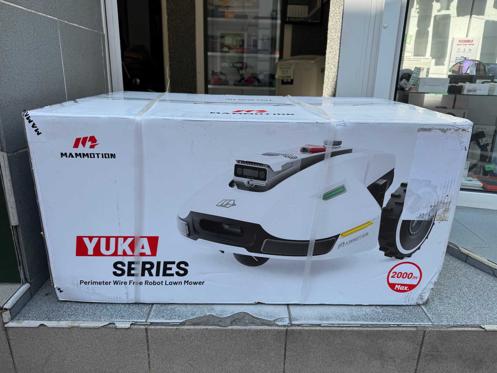 Kosiarka samojezdna MAMMOTION YUKA 2000/NO/PUDEŁKO