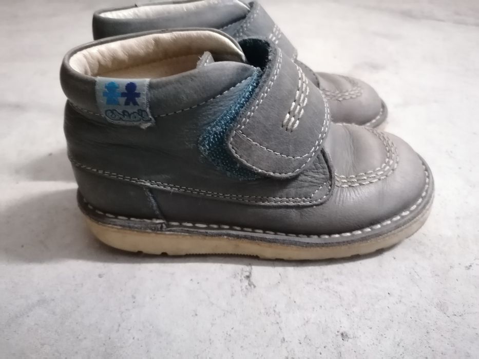 Botas em pele crio's