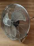 Ventilador para grandes espaços