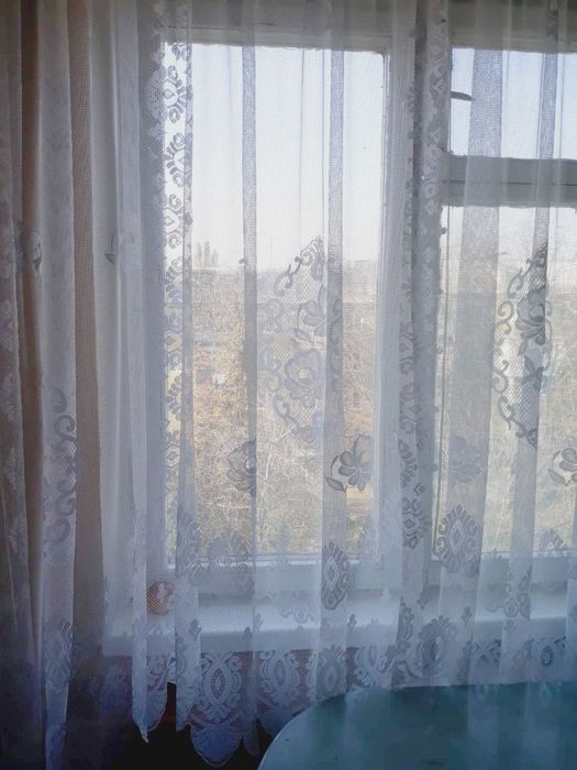 Оренда. 3-х кімнатна квартира в районі зупинки "Центр ДЮТ".