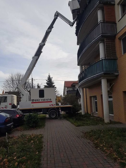podnośnik koszowy - prace na wysokości ,mycie elewacji
