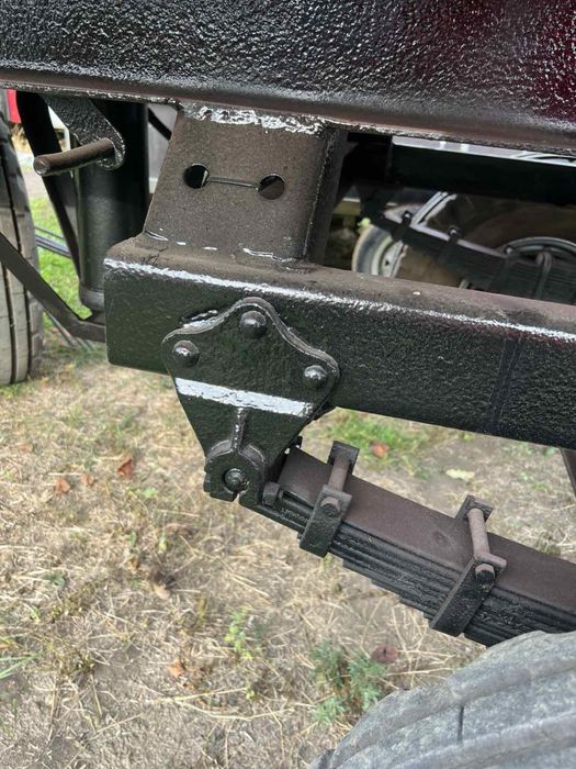 тракторний самосвальний причіп 2ПТС-4