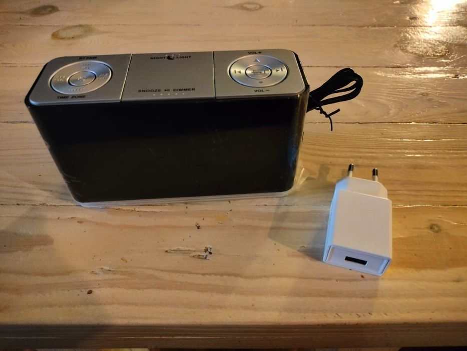 Radiobudzik iToma