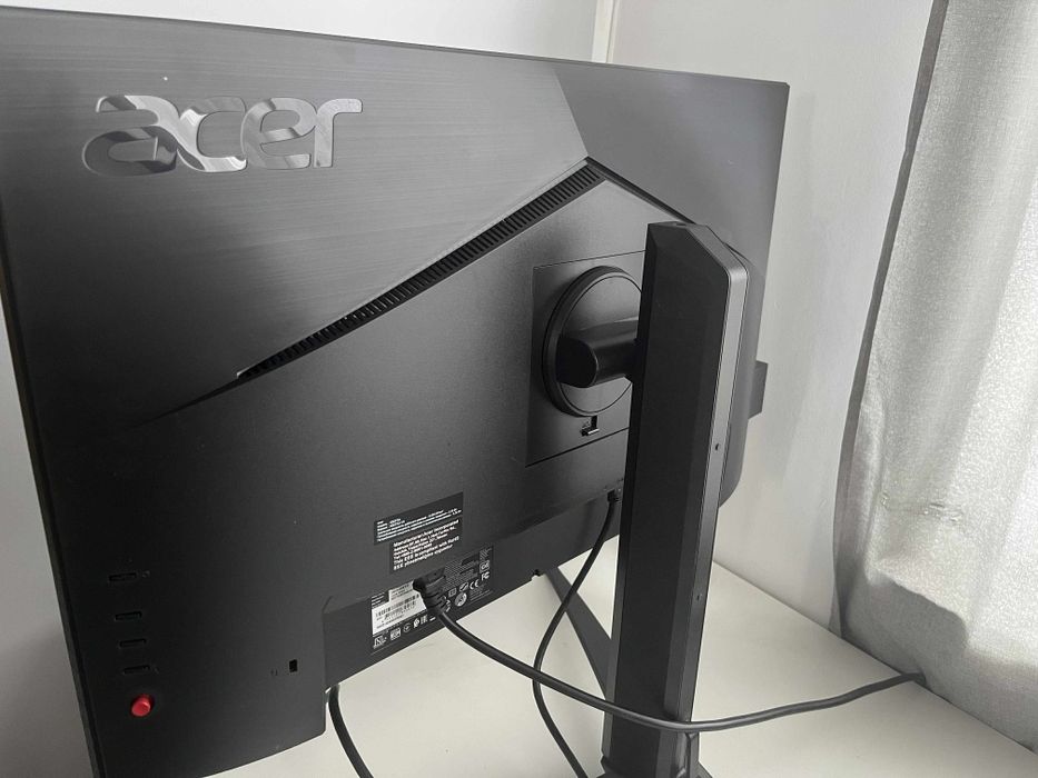 Monitor Gamingowy Acer Predator 27", 180Hz, 2560x1440px jak nowy!