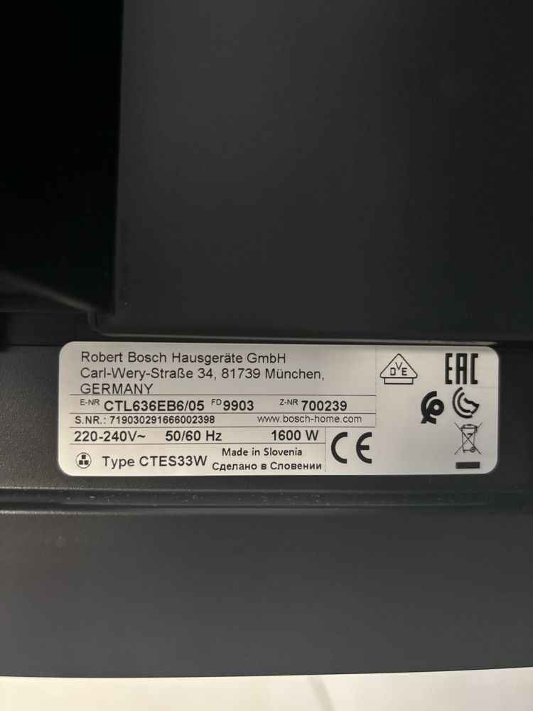 Ekspres do kawy Bosch seria 8, CTL636EB6/05, wifi,do zabudowy, używany